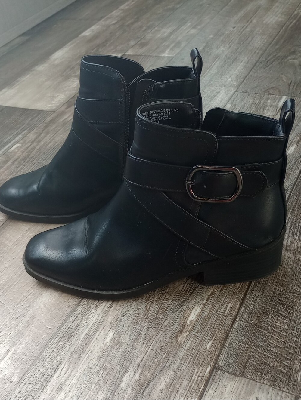 Time and Tru Black leather ankle boots with buckle detail